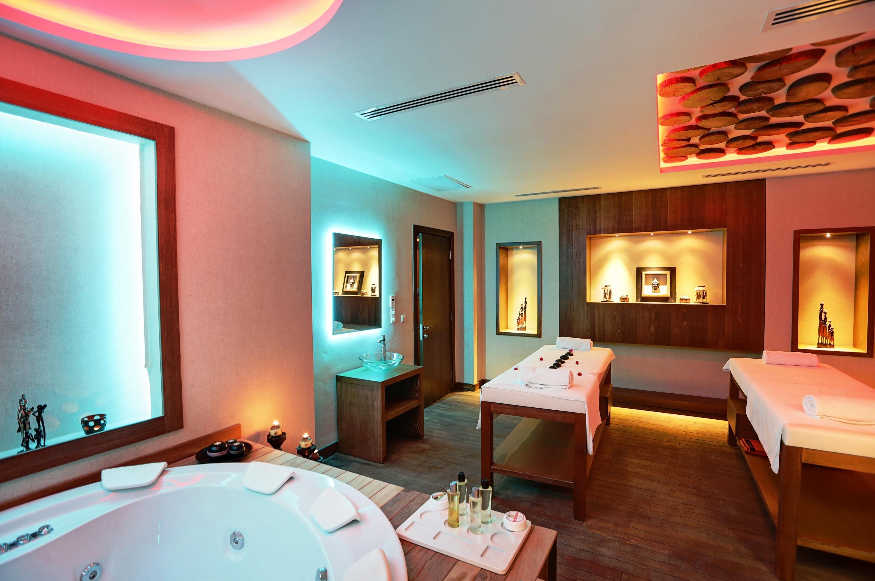 Suhan360 Hotel&Spa Kusadasi Bagian luar foto