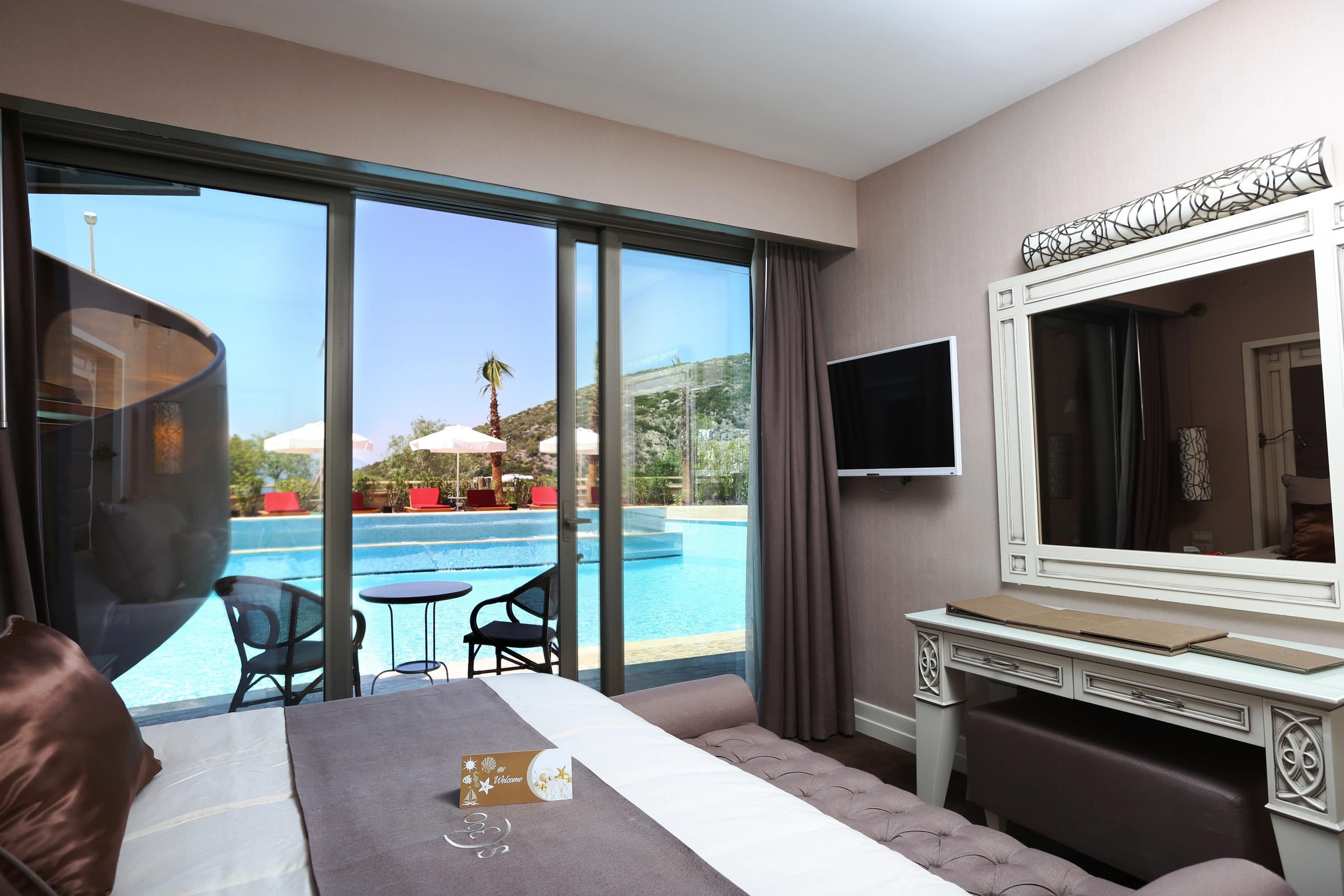 Suhan360 Hotel&Spa Kusadasi Bagian luar foto